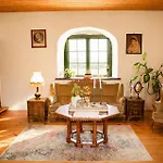 Tolluste Villa * Tolluste
