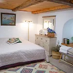 Villa Tolluste Villa