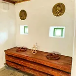 Tolluste Villa Tolluste