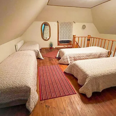 Tolluste Villa Villa