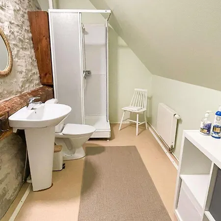 וילה Tolluste Villa