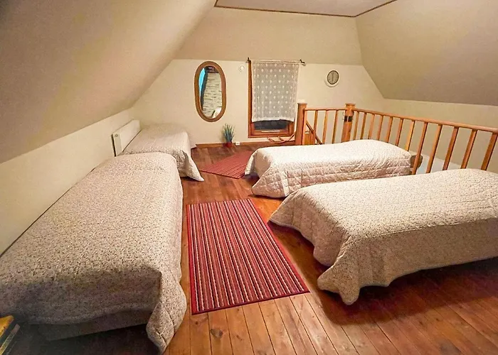 Tolluste Villa Villa